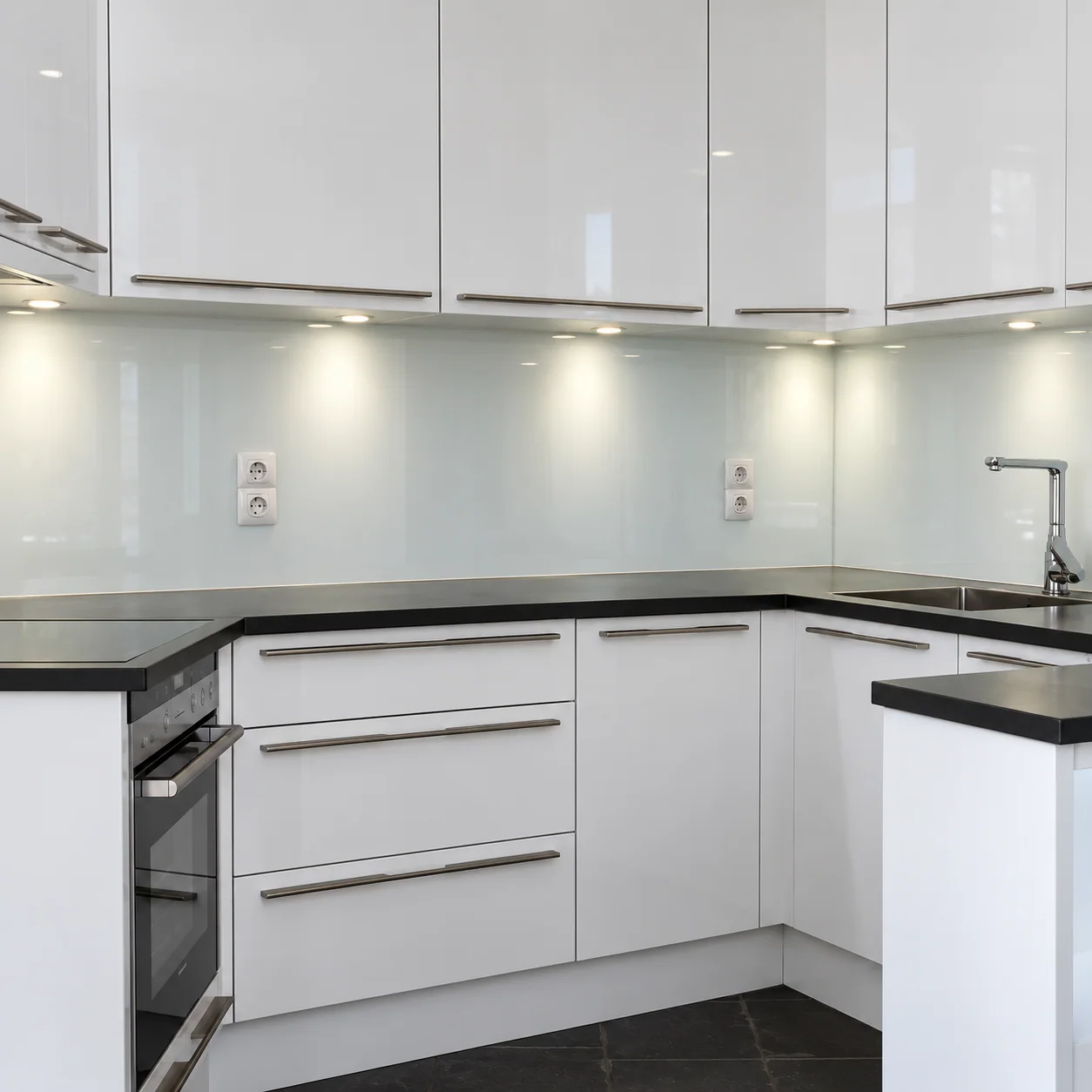White, realizirani projekt Home Interijera